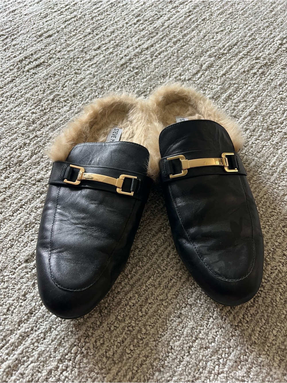 Steve Madden Black Loafers with Tan Fur Trim